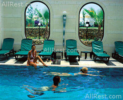 Hane Family Resort 8